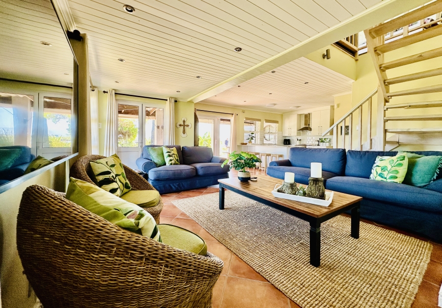 4 Bedroom Property for Sale in Fisherhaven Western Cape